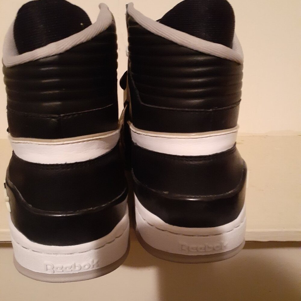 Vintage Reebok commitment 2003 release - Picture 3 of 12